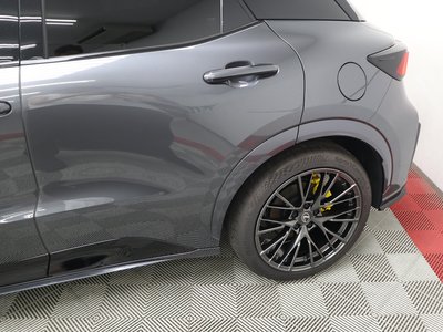 2025 Lexus LBX — миниатюра 12
