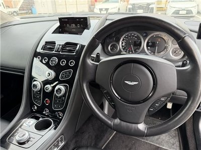 2016 Aston Martin RAPIDE 缩略图 25