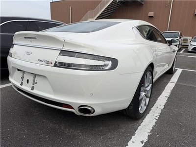 2016 Aston Martin RAPIDE 缩略图 9
