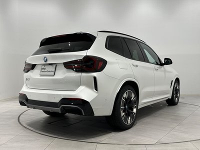 2025 BMW IX3 photo 9