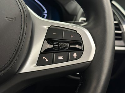 2025 BMW IX3 thumbnail 31