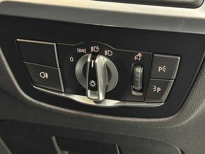 2025 BMW IX3 thumbnail 21