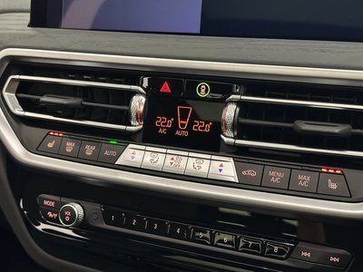 2025 BMW IX3 thumbnail 26