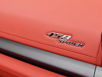 2014 Ferrari 458 SPIDER — миниатюра 27