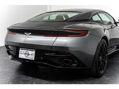 صورة مصغرة 25 لـ 2019 Aston Martin DB11