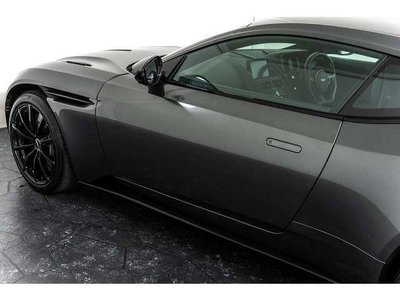 صورة مصغرة 30 لـ 2019 Aston Martin DB11
