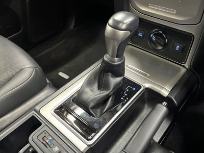 2022 Toyota LAND CRUISER PRADO thumbnail 35