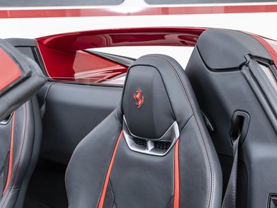 2025 Ferrari 296 GTS photo 5