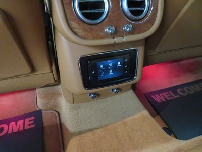 2019 Bentley BENTAYGA — миниатюра 92