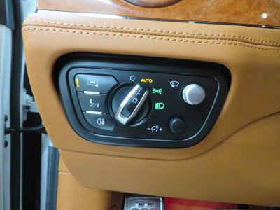 2019 Bentley BENTAYGA — миниатюра 64
