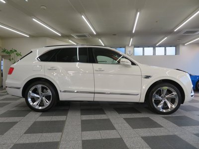 2019 Bentley BENTAYGA — миниатюра 7