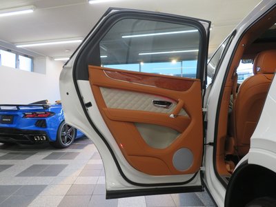 2019 Bentley BENTAYGA — миниатюра 51