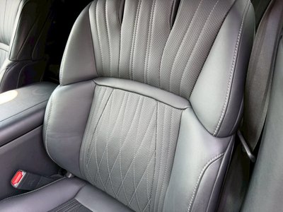 2017 Lexus LS thumbnail 79