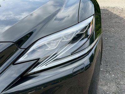 2017 Lexus LS photo 5