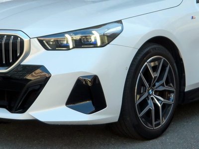 2024 BMW 5 SERIES thumbnail 51