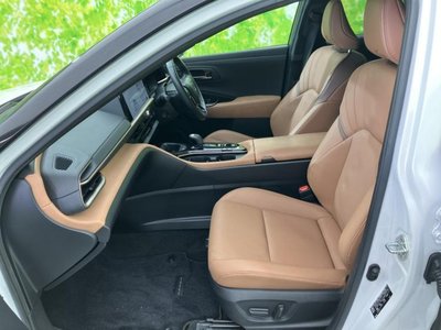 2023 Toyota CROWN SPORT 照片 6
