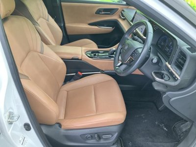 2023 Toyota CROWN SPORT 照片 4