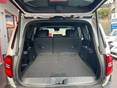صورة 50 لـ 2024 Toyota LAND CRUISER 250