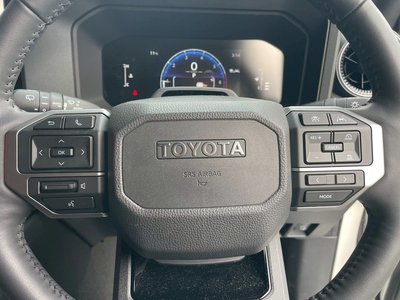 صورة 21 لـ 2024 Toyota LAND CRUISER 250