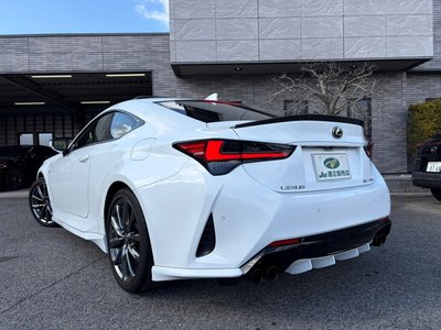 صورة 4 لـ 2019 Lexus RC