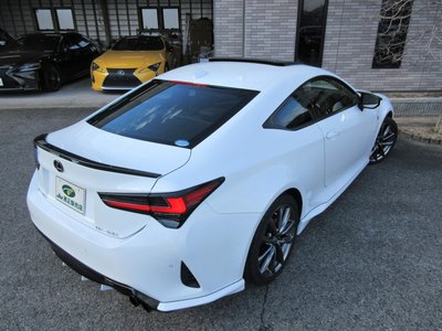 صورة 15 لـ 2019 Lexus RC