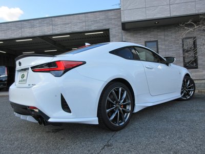 صورة 26 لـ 2019 Lexus RC