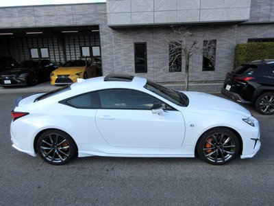 صورة 16 لـ 2019 Lexus RC