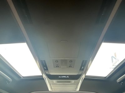 صورة 8 لـ 2025 Toyota VELLFIRE