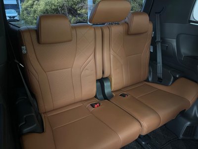 صورة 11 لـ 2025 Toyota VELLFIRE