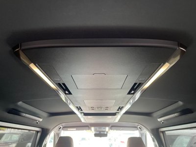 صورة 41 لـ 2025 Toyota VELLFIRE