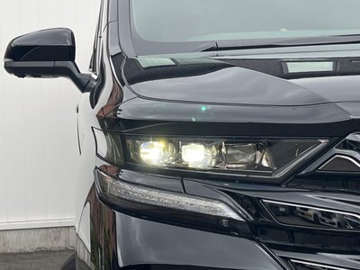 صورة 14 لـ 2025 Toyota VELLFIRE
