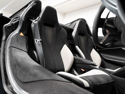 2024 Mclaren 750S SPIDER thumbnail 38