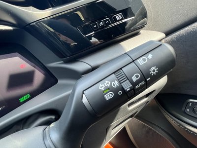2023 Lexus RZ — миниатюра 25