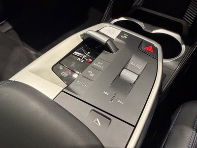 2024 BMW X1 thumbnail 33