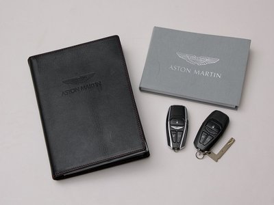 صورة مصغرة 43 لـ 2022 Aston Martin V8 VANTAGE ROADSTER