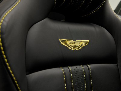 صورة مصغرة 18 لـ 2022 Aston Martin V8 VANTAGE ROADSTER
