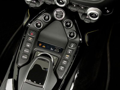 صورة مصغرة 27 لـ 2022 Aston Martin V8 VANTAGE ROADSTER
