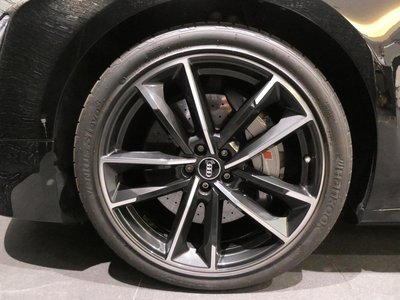 2017 AUDI S8 thumbnail 32