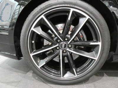 2017 AUDI S8 thumbnail 30