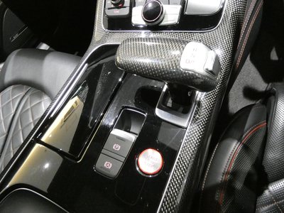 2017 AUDI S8 photo 13