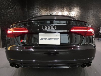 2017 AUDI S8 thumbnail 26