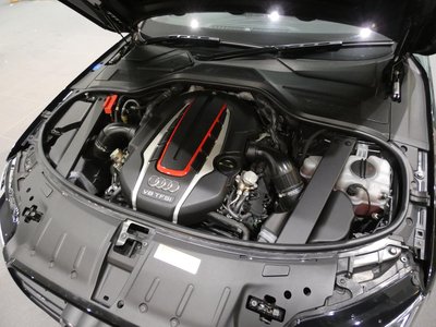 2017 AUDI S8 thumbnail 22
