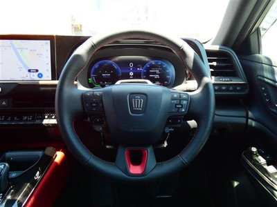 صورة 11 لـ 2025 Toyota CROWN SPORT