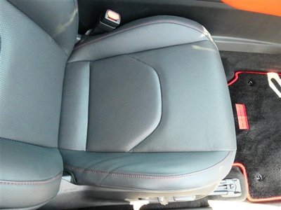 صورة 28 لـ 2025 Toyota CROWN SPORT