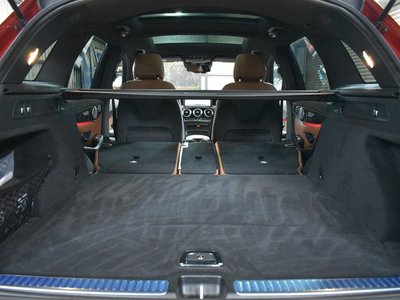 صورة 15 لـ 2020 Mercedes-BENZ GLC AMG