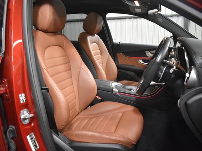 صورة 9 لـ 2020 Mercedes-BENZ GLC AMG