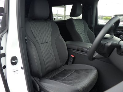 2025 Toyota ALPHARD 照片 20