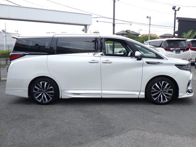 2025 Toyota ALPHARD 照片 12