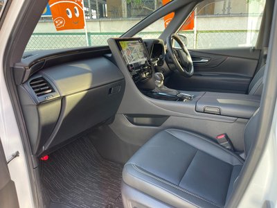 2025 Toyota ALPHARD 照片 12