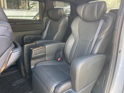 2025 Toyota ALPHARD 照片 14